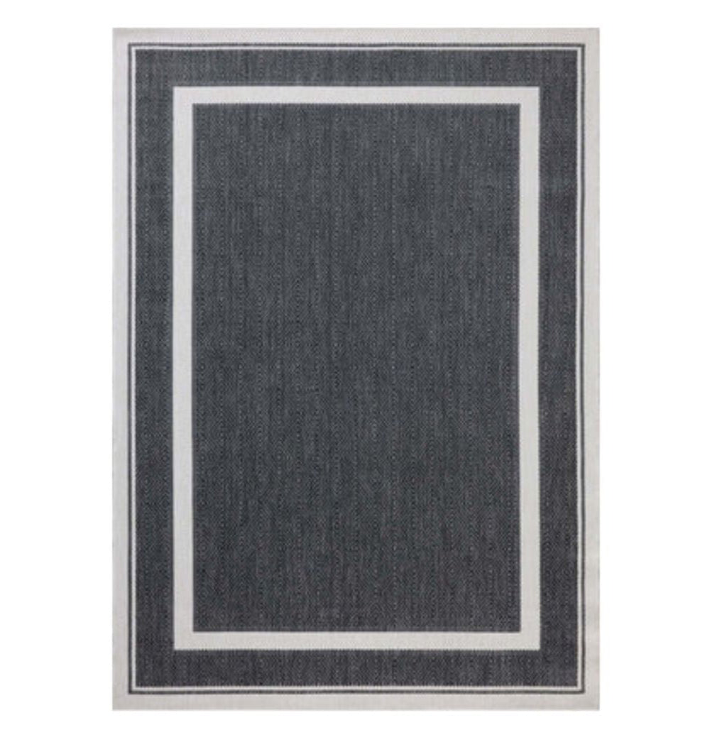 Easton Collection Onyx/Ivory Loloi - Destination Interiors