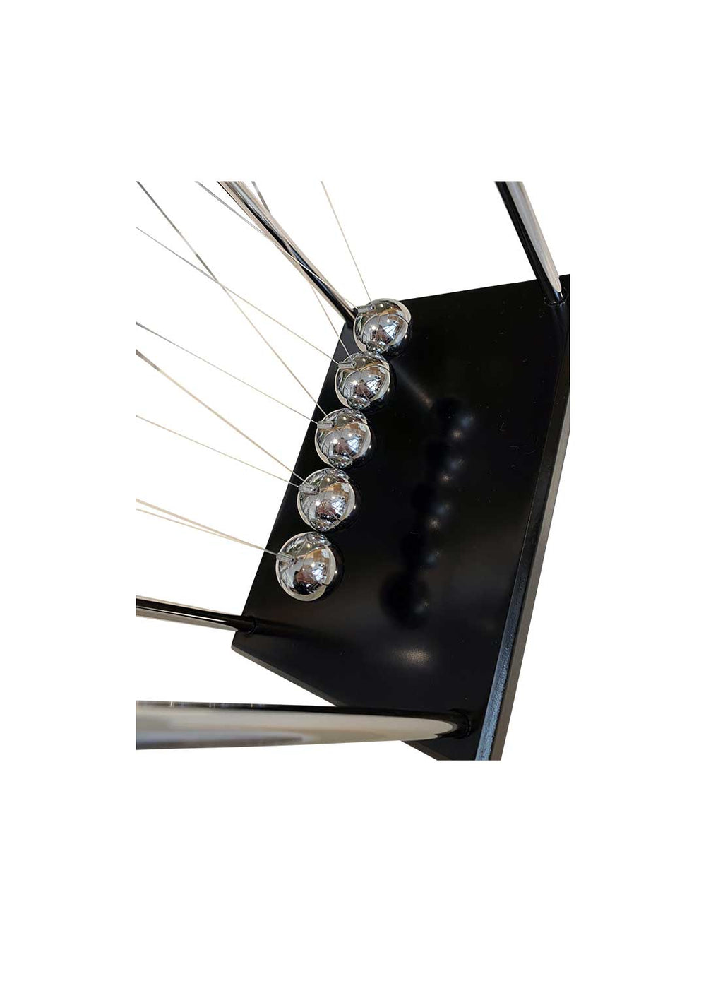 Newtons Cradle - Destination Interiors